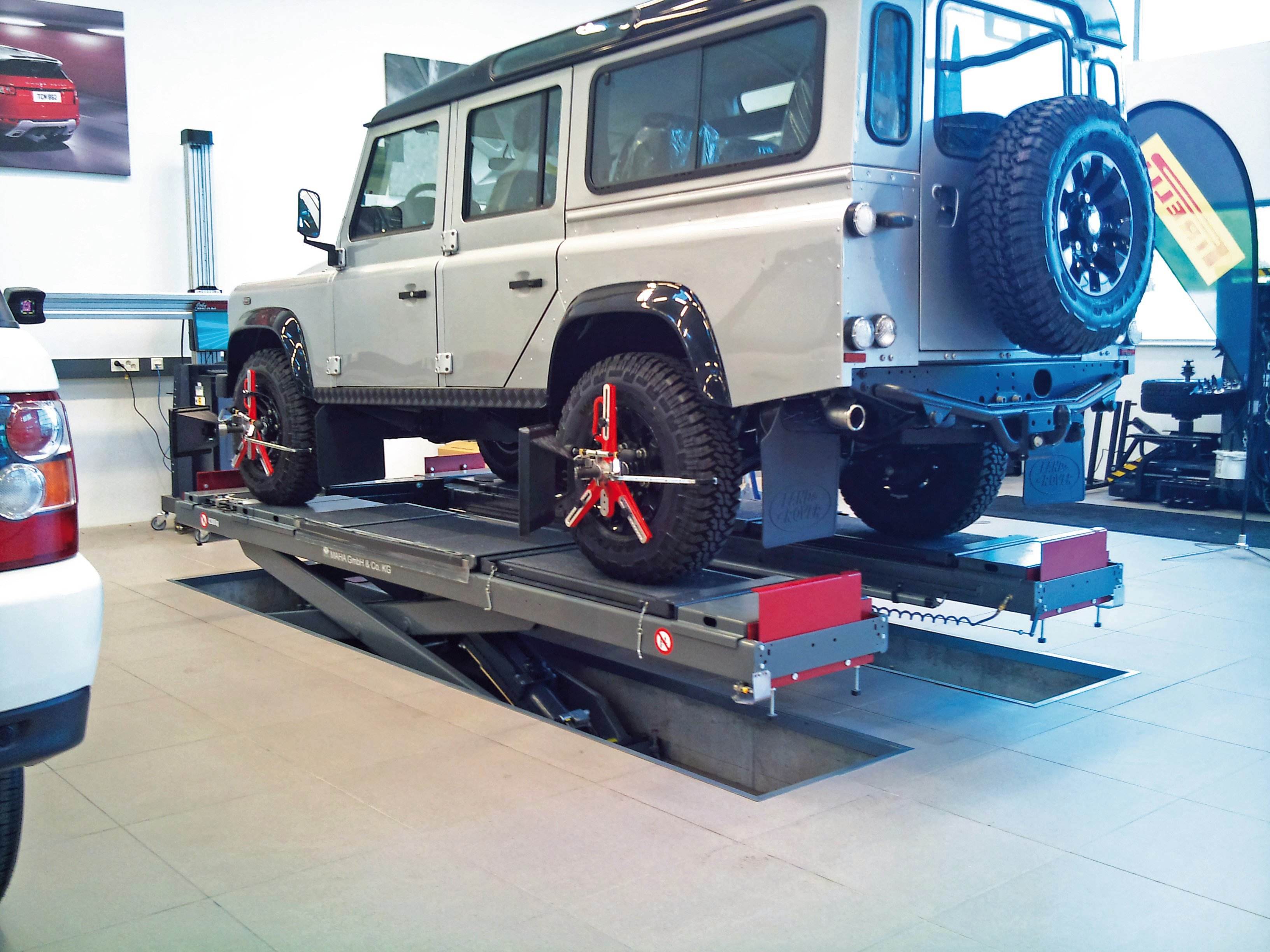 scissor car Lift 2
