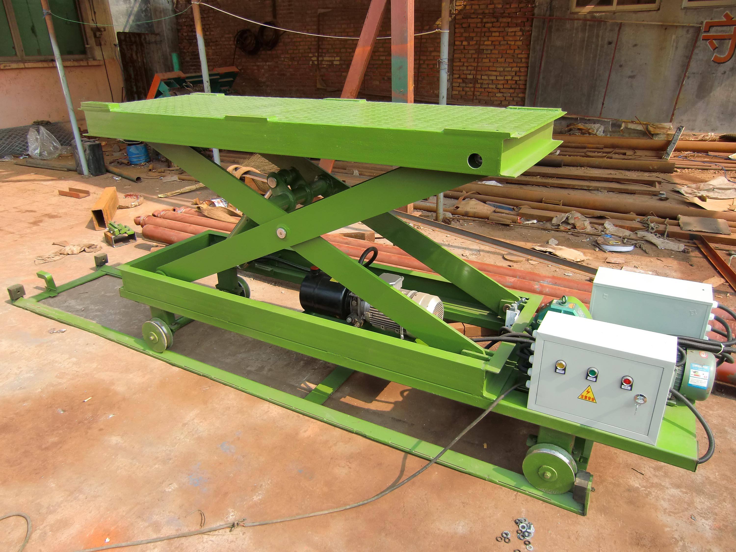 scissor lift workbench 1