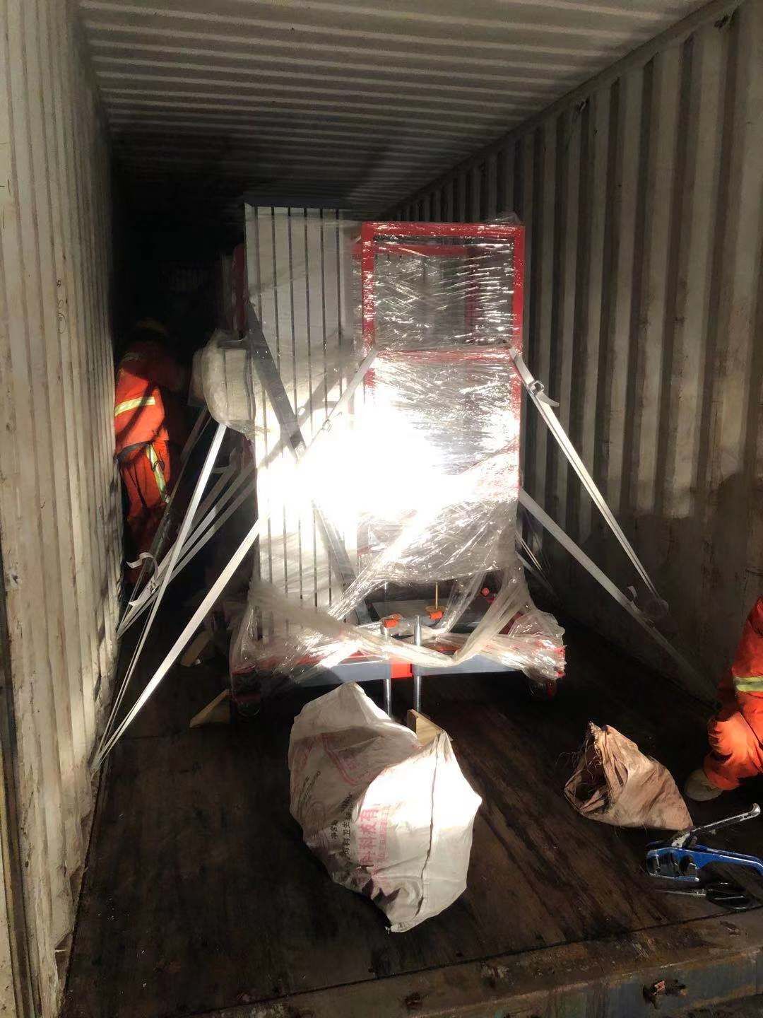 GTJZ12 40 feets self propelled scissor lift ship to Mauritius